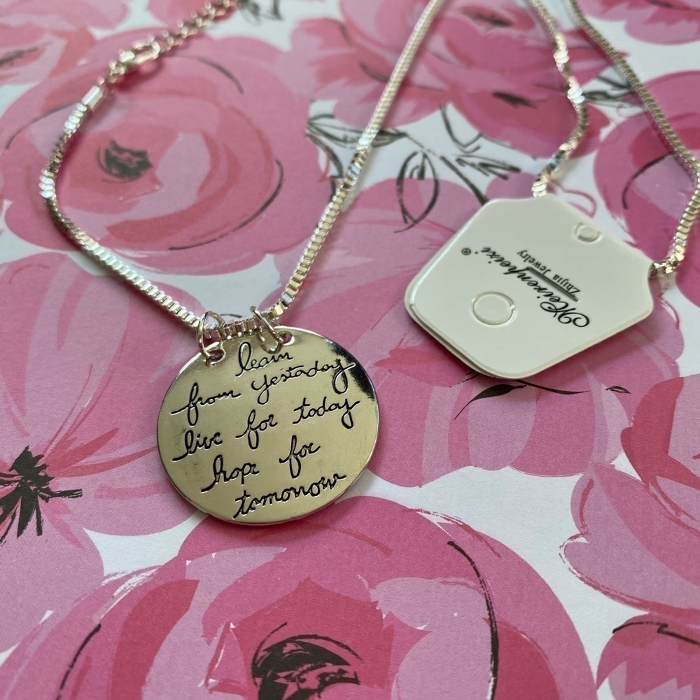 Necklace Fashion Silver Tone Live The Life You Love